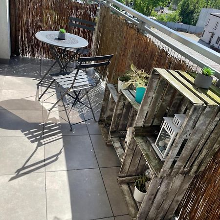 Apartament Solna 80 - Centrum Miasta Z Podziemnym Garazem Kielce Exterior foto